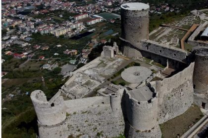Castello di lettere