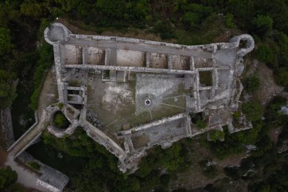 Laviano